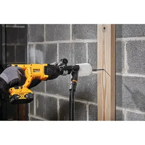Martelete Perf. e Rompedor SDS-Plus Dewalt 20v 2.6J C/ Bateria DCH133M2