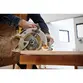 Serra Circular 7.1/4" (184.15mm) Dewalt 20v MAX S/ Bateria DCS570B