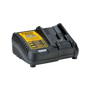 Chave de Impacto 1/2" Dewalt C/ 2 Baterias 20v, Carregador e Bolsa DCF922D2