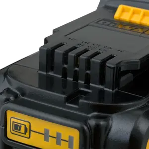 Bateria Dewalt 20v MAX Li-ion de 3.0 Ah DCB200B3