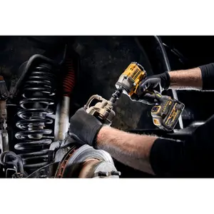 Chave de Impacto 1/2" (13mm) Dewalt 20v MAX Sem Bateria DCF922B-B3