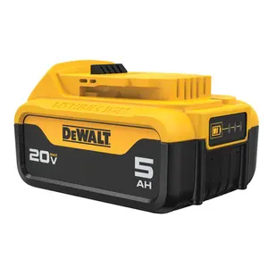 Kit Dewalt, 2 Baterias 20v de 5.0ah, Carregador Bivolt e Bolsa DCB205C2K